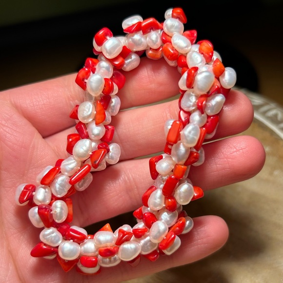 NWOT Pearl & Red Coral Cluster Bracelet - Picture 8 of 8
